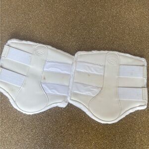 White Dover brush boots